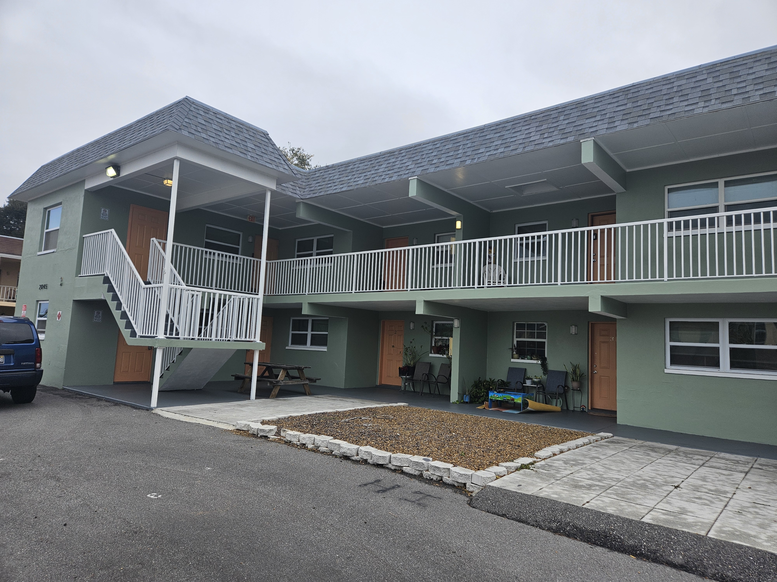 2035 Alpine Road - 6