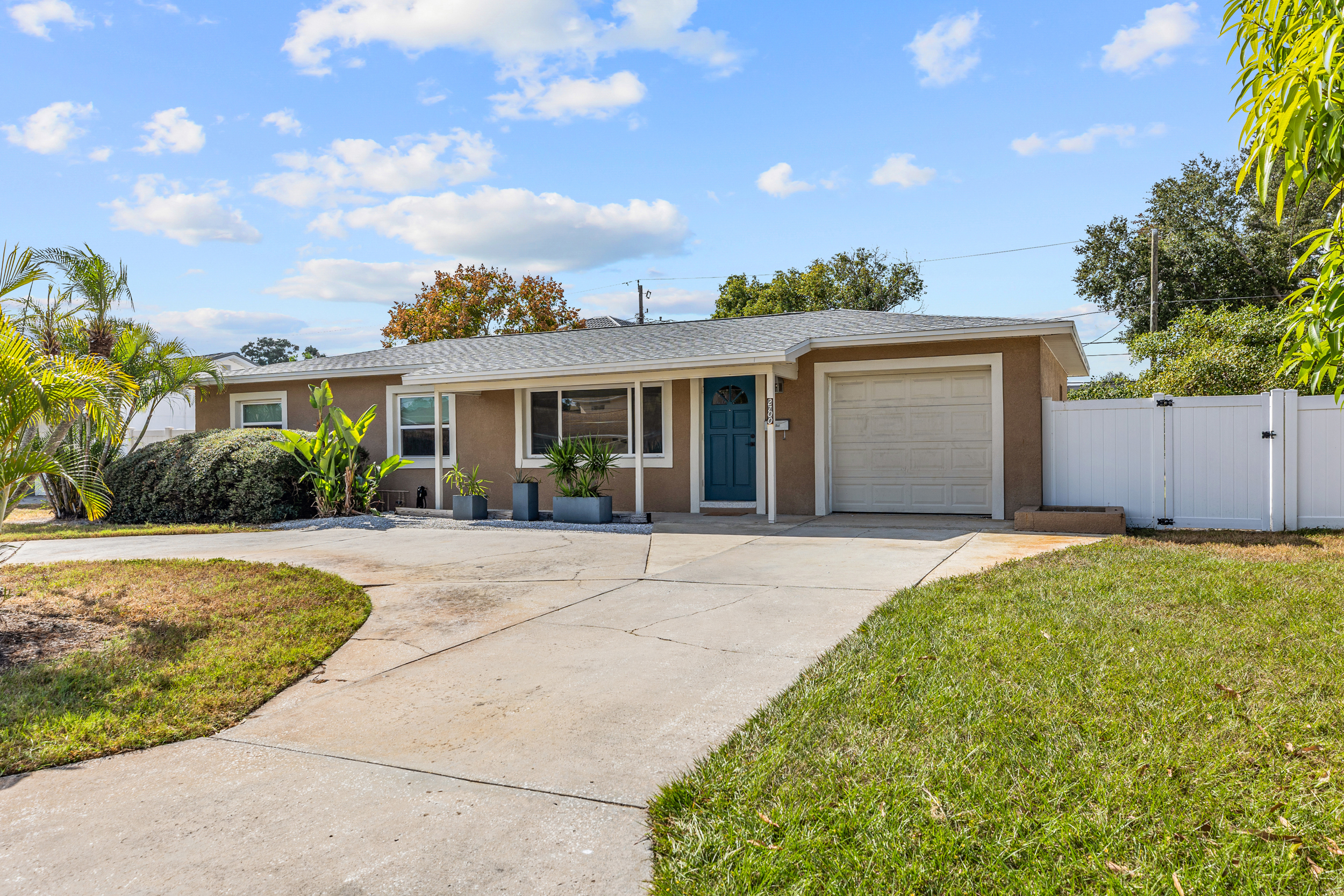 2700 67th Street North