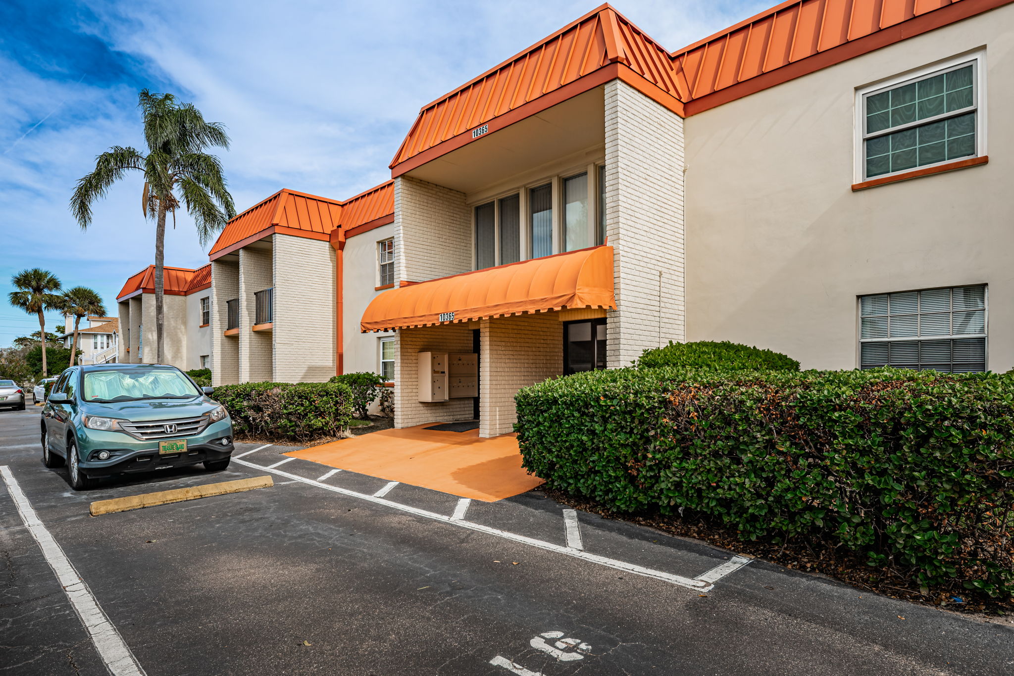 10365 Paradise Boulevard #16 - 16