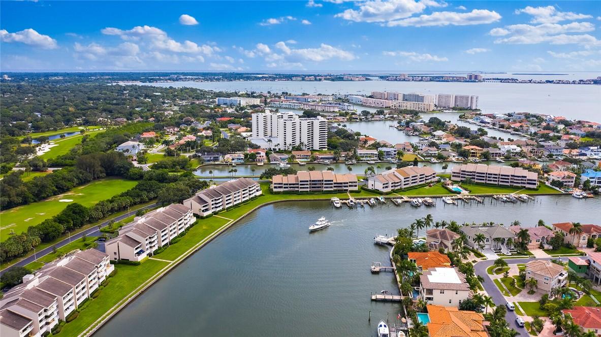 5950 Pelican Bay Plaza South - PH1C