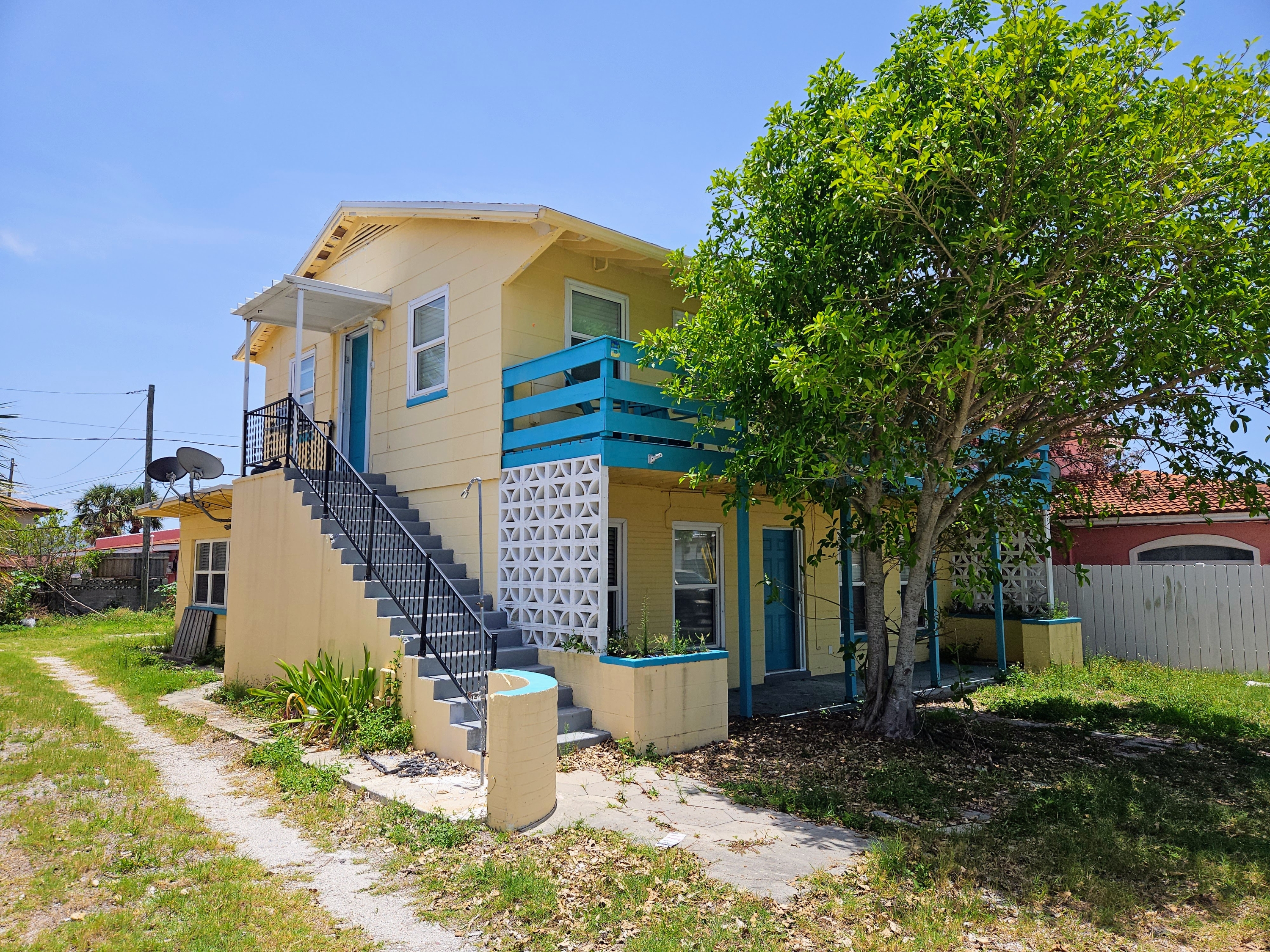 350 80th Avenue - B