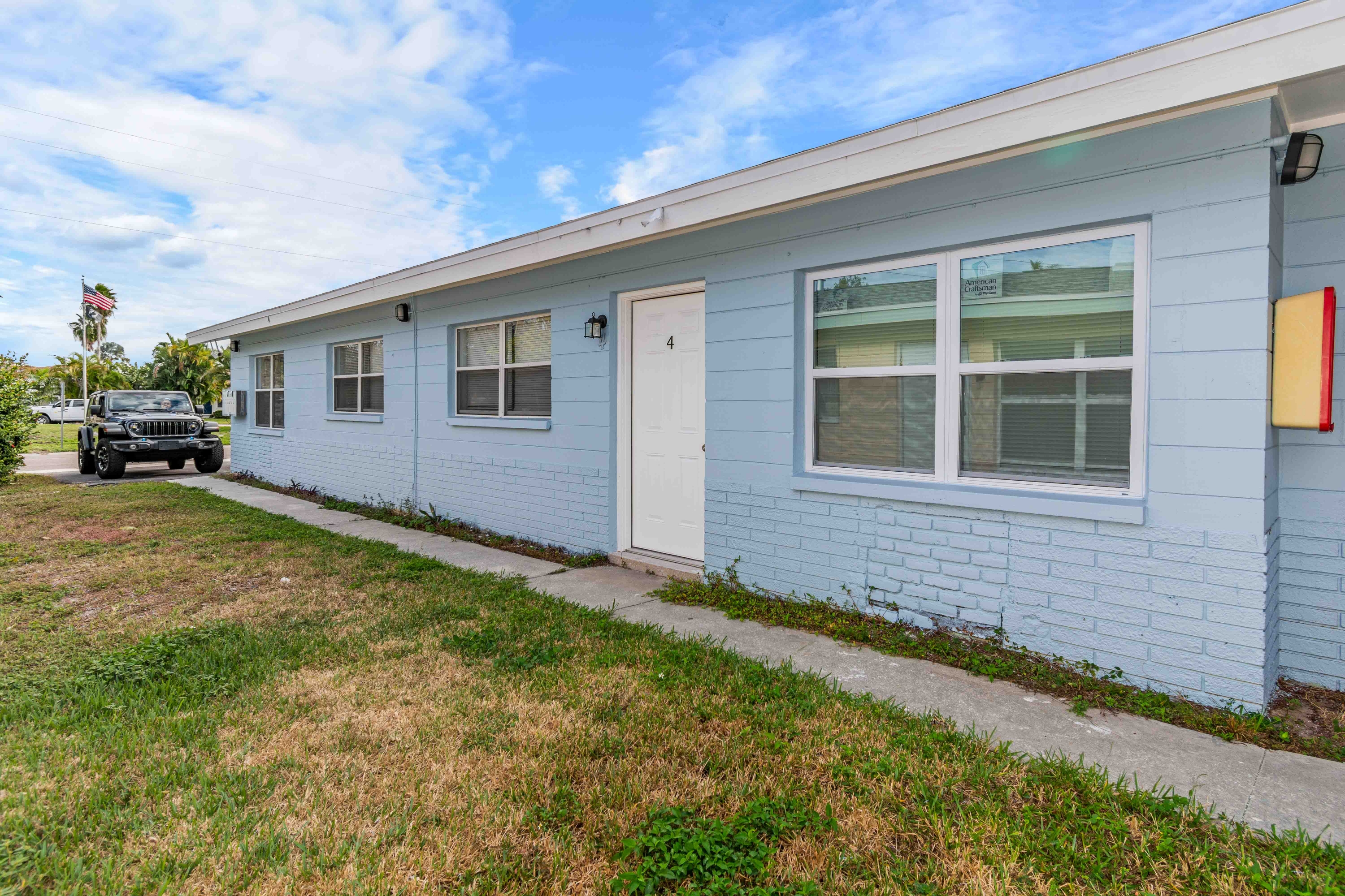 140 112th Avenue B - 4